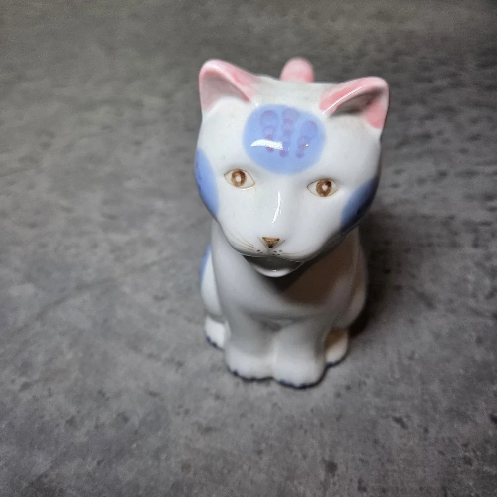 Vintage Handcrafted Thailand Ceramic Cat Creamer Pitcher Blue & Pink Kitty Cream